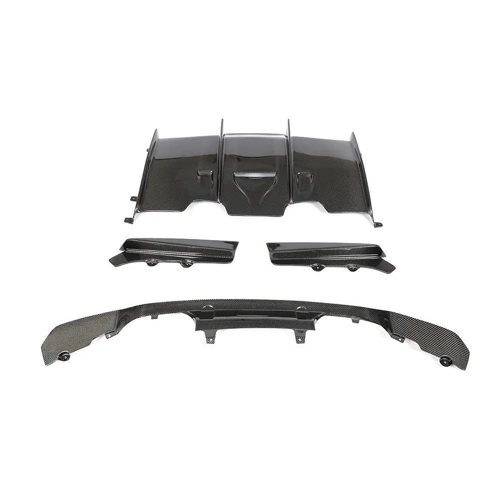 Carbon Heckdiffusor Varis passend für BMW M3 F80 und M4 F82 2015 bis 2019